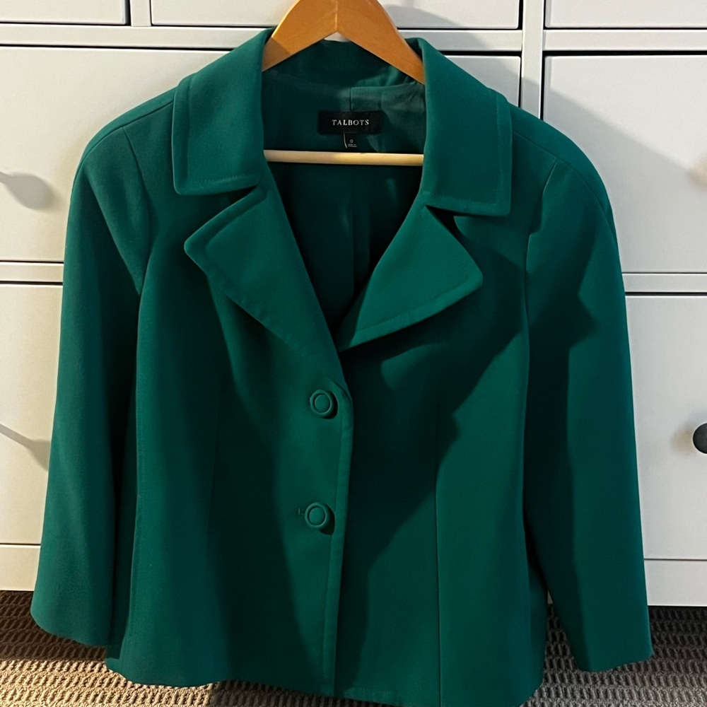 Green Talbot’s Size 12 blazer *with pockets!*